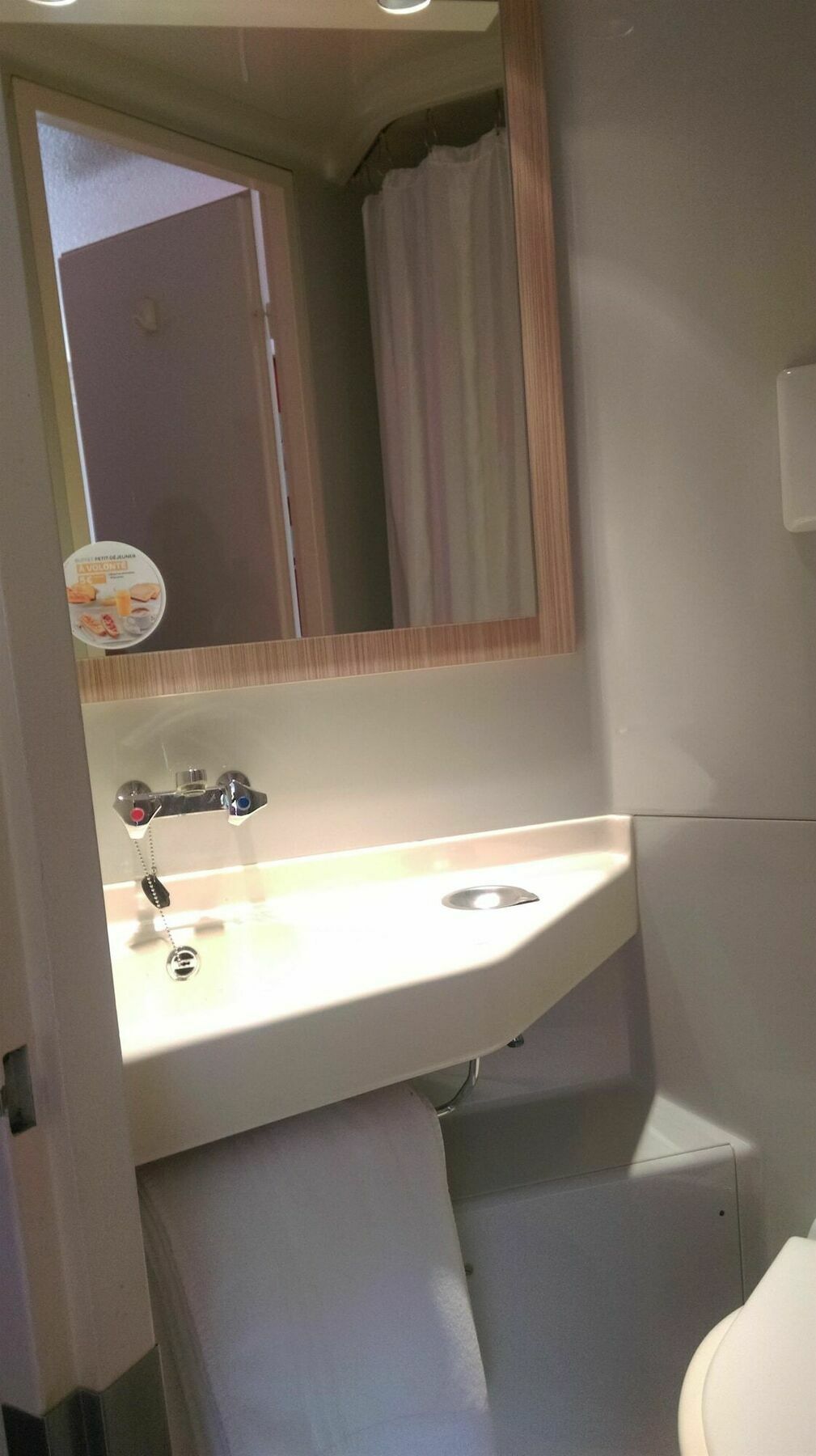 ホテル プレミア クラッセ メス シュド ジュイ オ アルシュ Jouy-aux-Arches エクステリア 写真